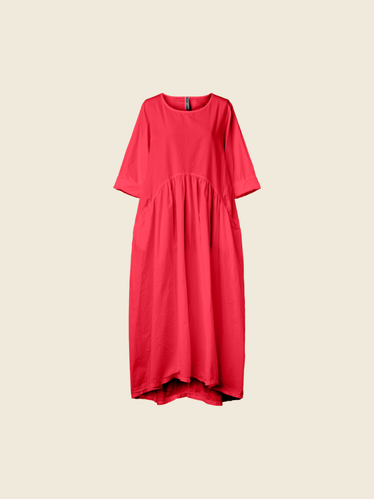 LONG VOLUMINOUS DRESS