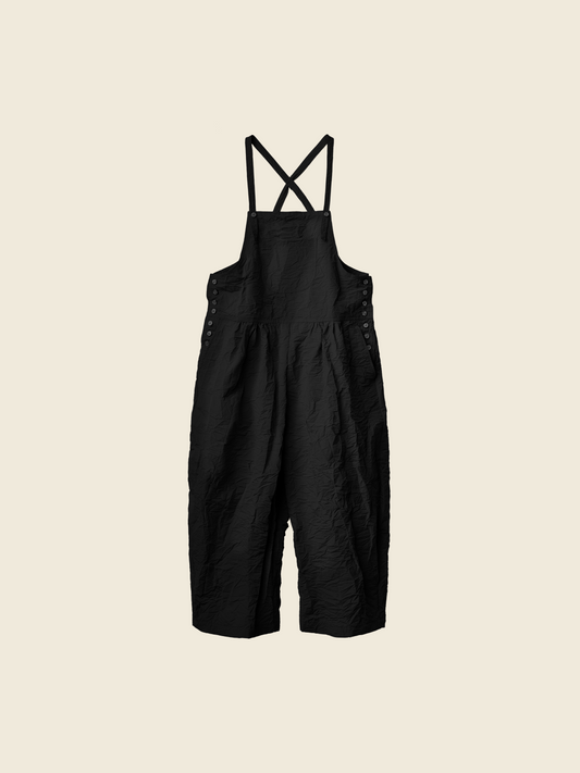 DUNGAREES IN WRINKLED EFFECT FABRIC