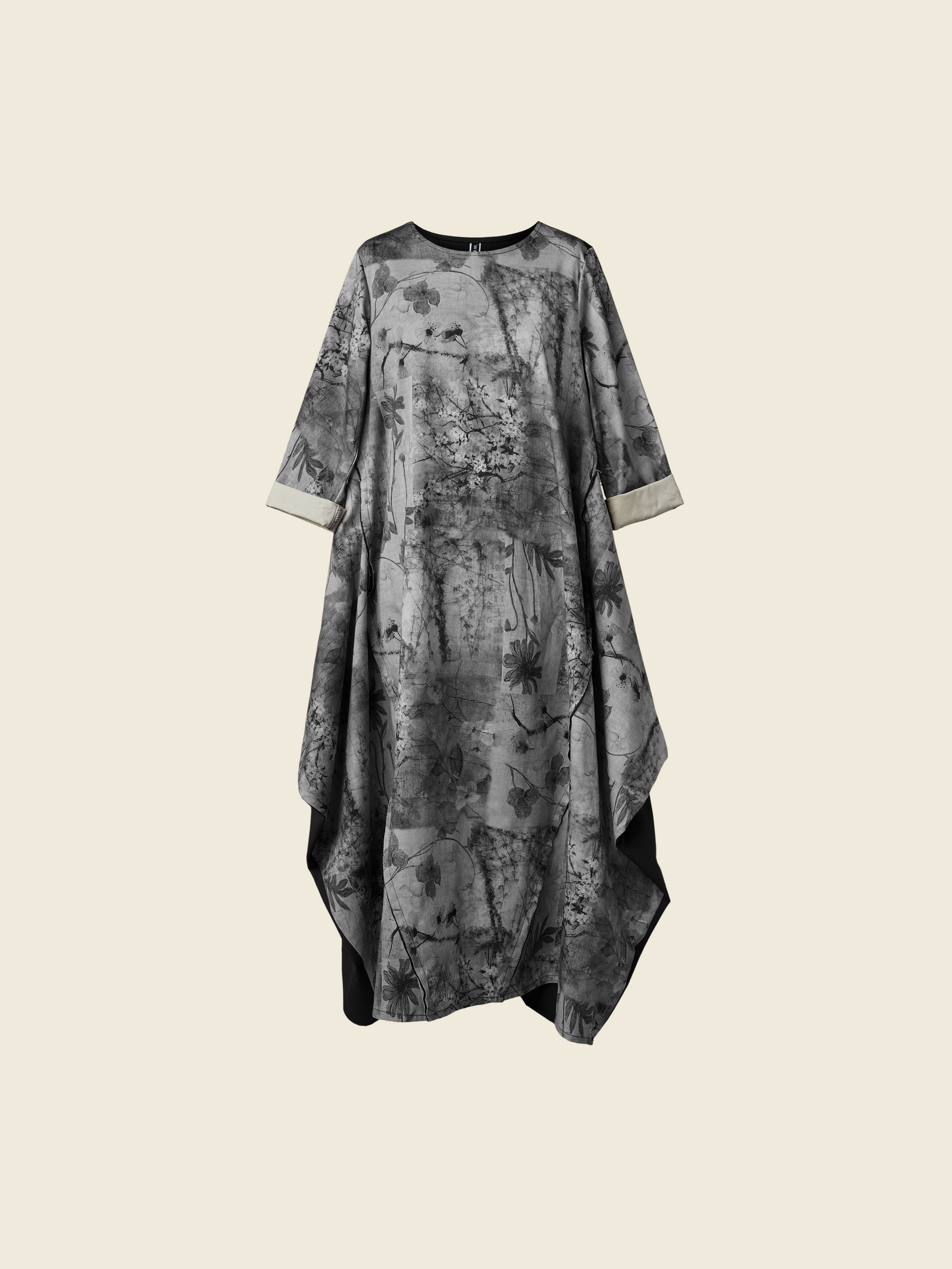 WIDE DRESS WITH FLORAL PATTERN