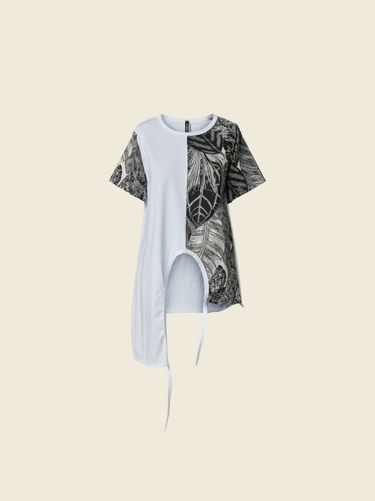 T-SHIRT WITH HALF PATTERNED FABRIC
