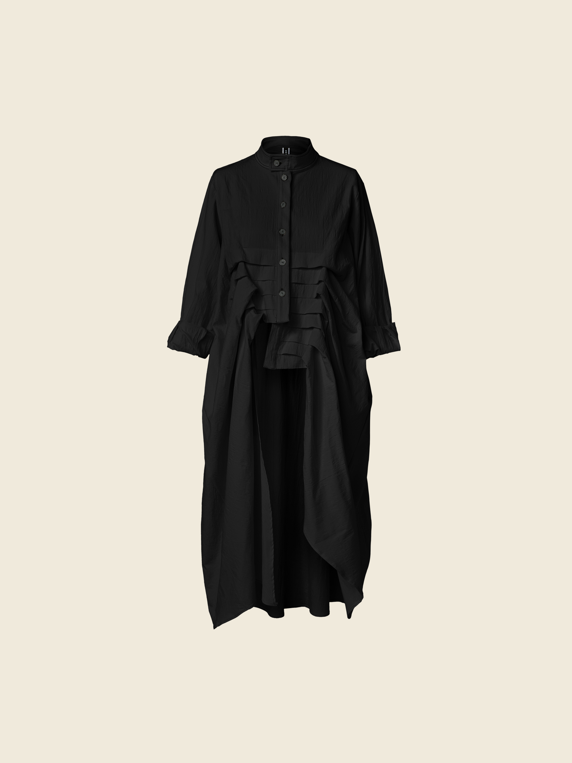PLEATED OVERCOAT