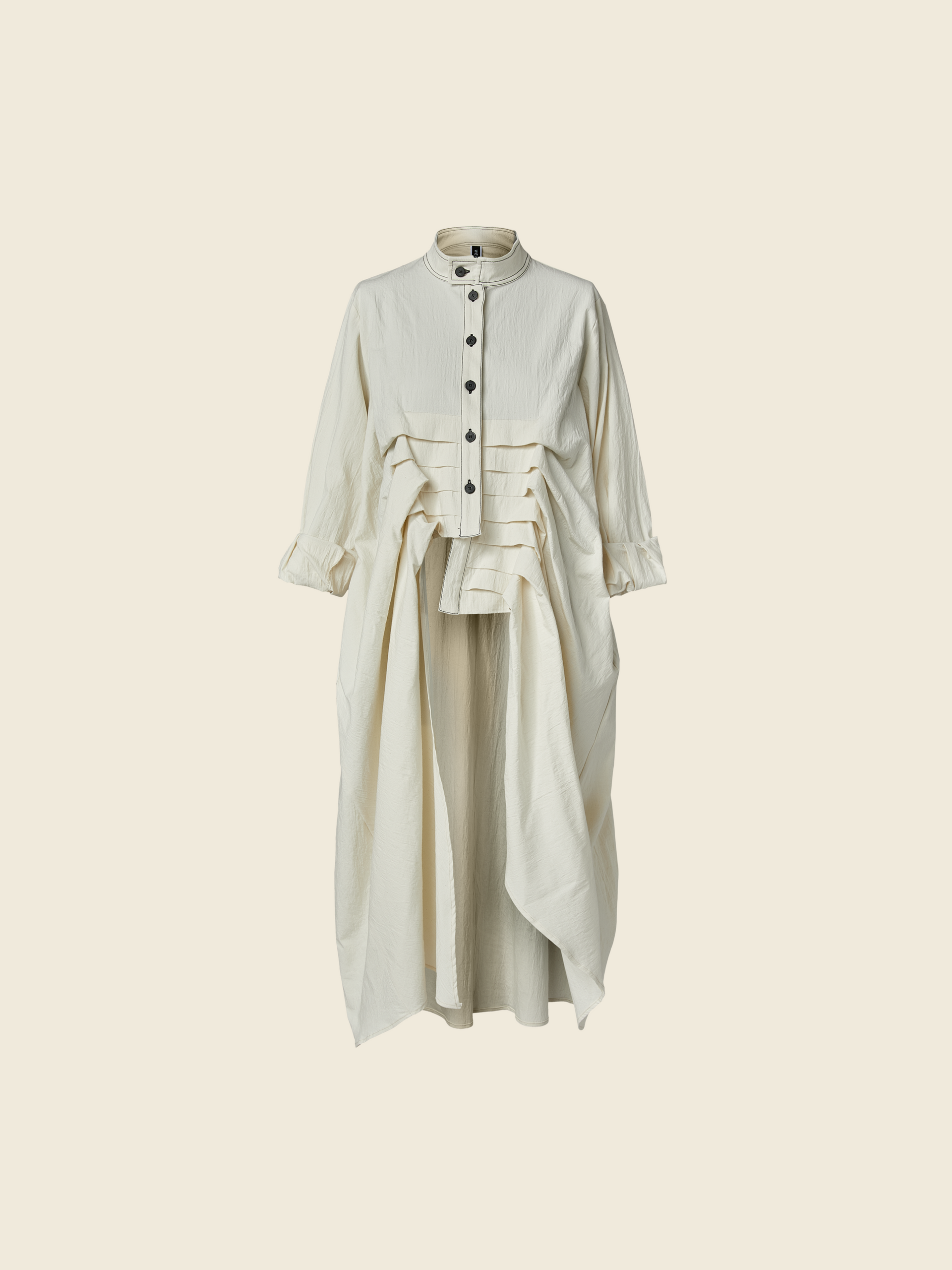 PLEATED OVERCOAT