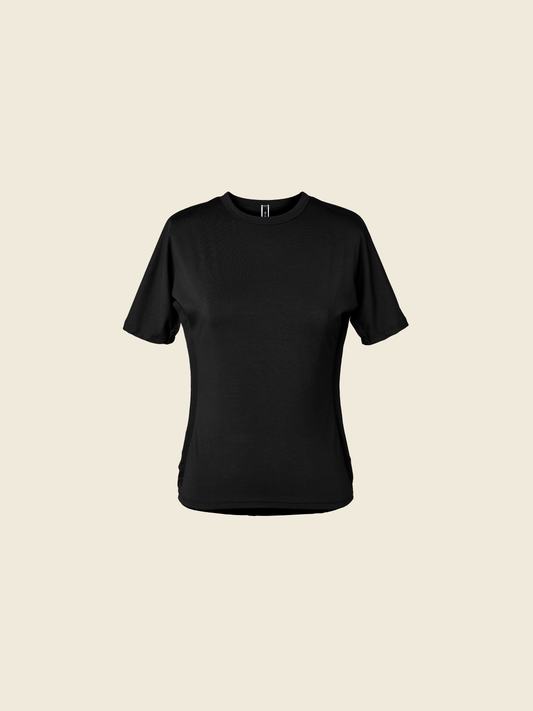 T-SHIRT ADERENTE
