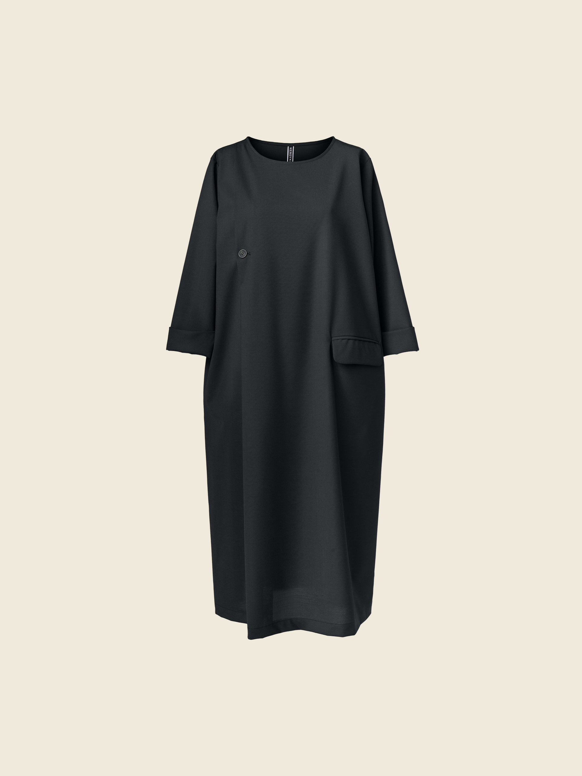 DRESS WITH DECORATIVE BUTTON CLOSURE