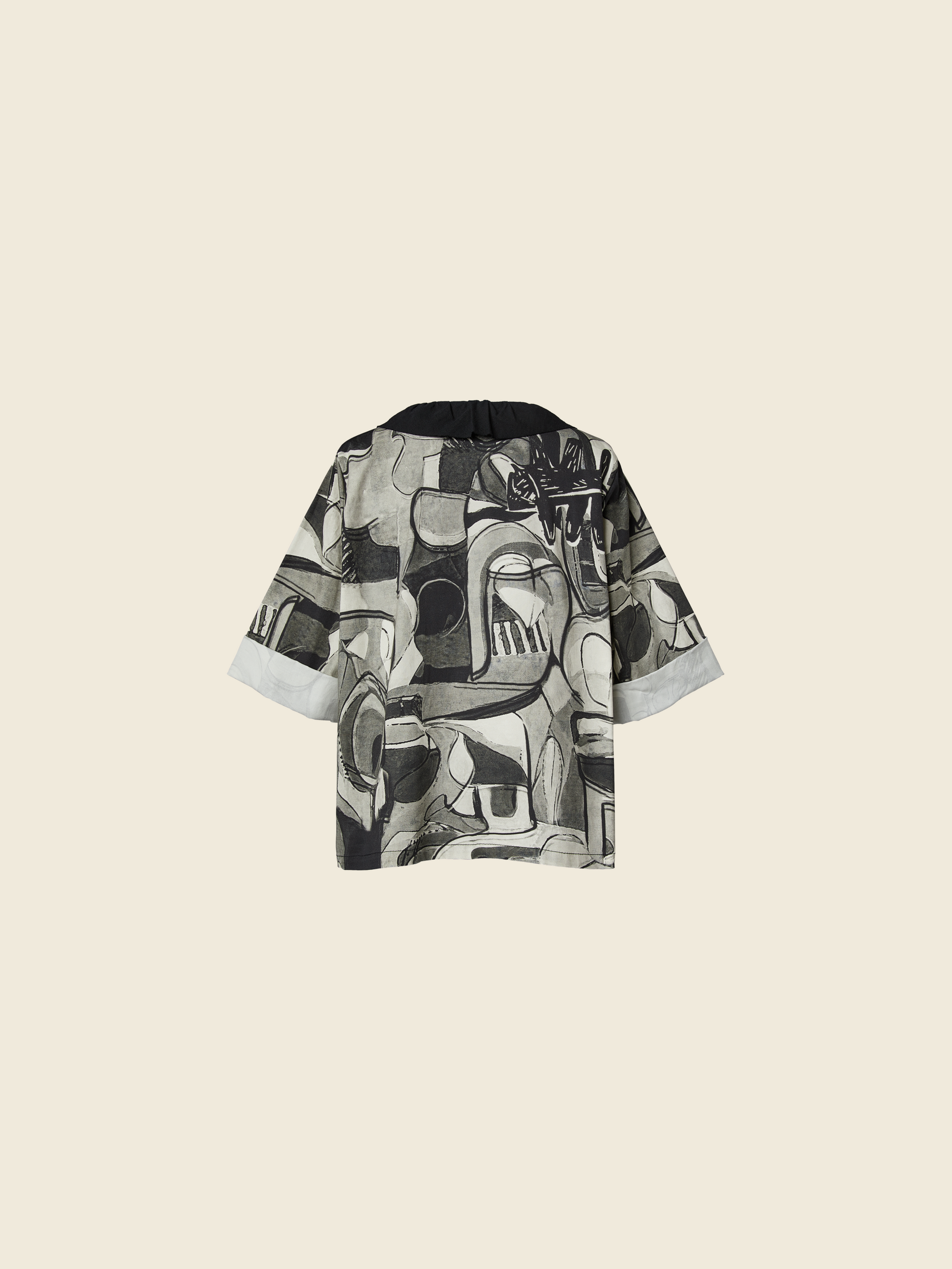 ABSTRACT PRINT JACKET WITH ROUCHE