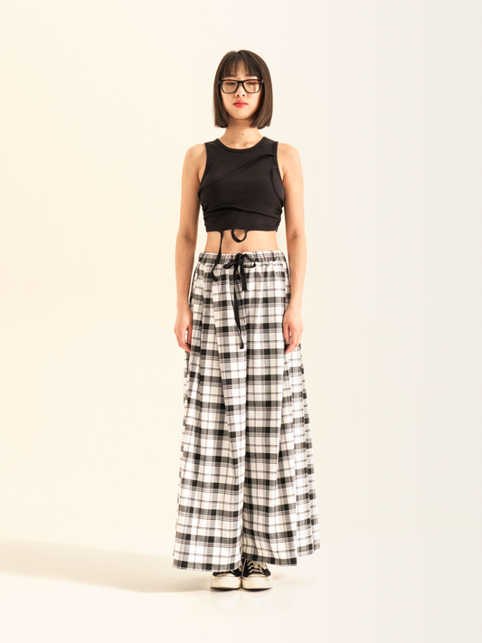 CROP TOP WITH ELASTIC SIDES