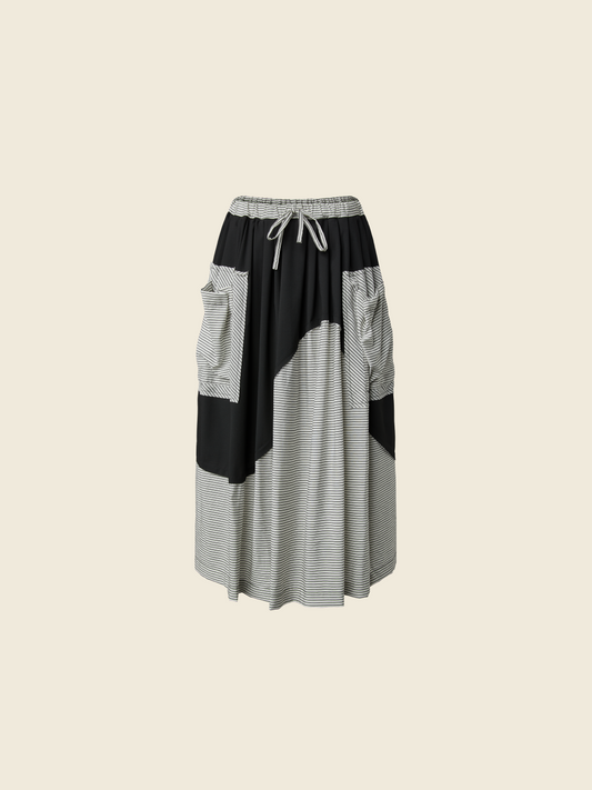 SKIRT WITH STRIPED PATCH