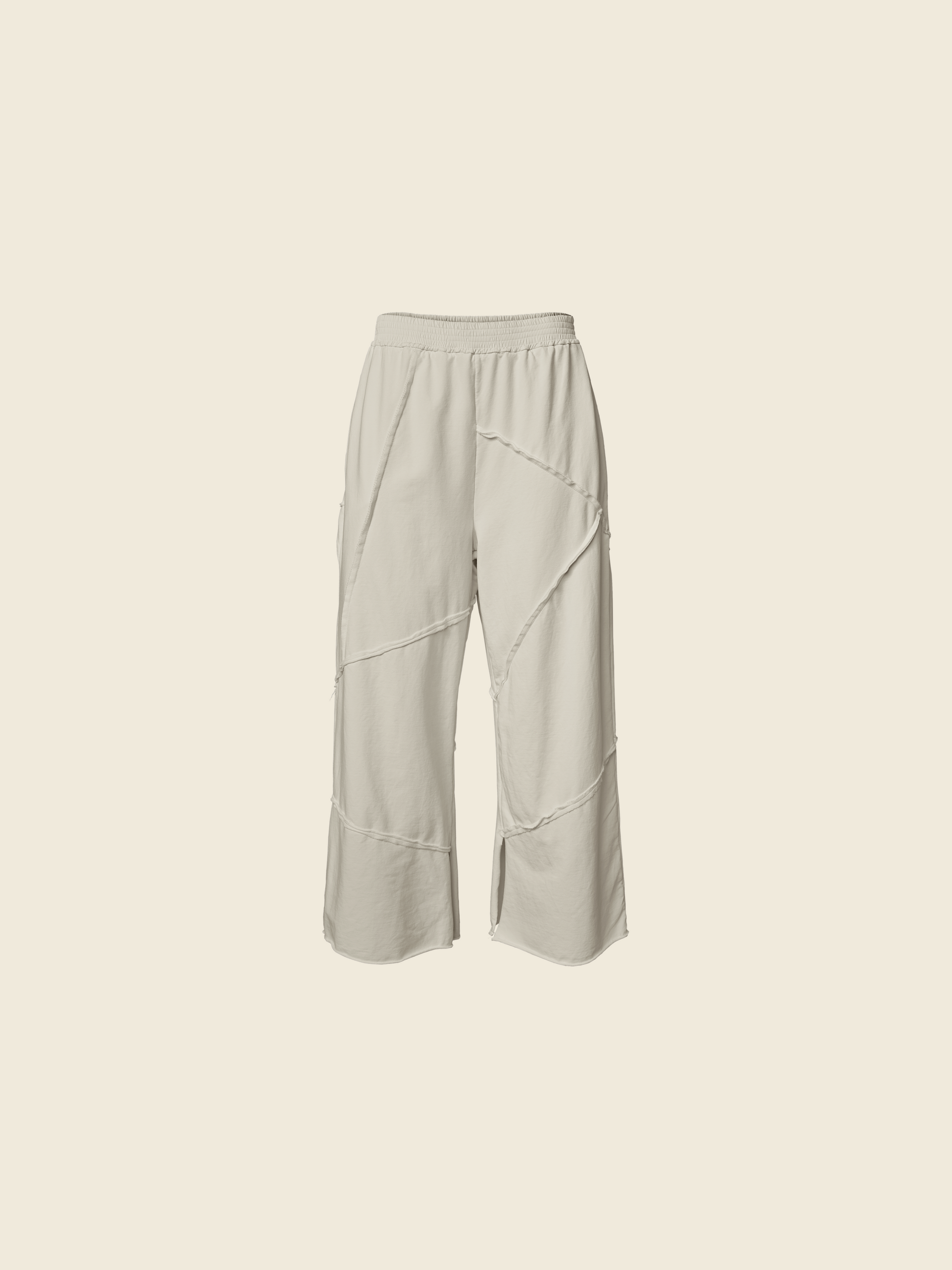 TROUSERS WITH EXTERNAL SEAMS