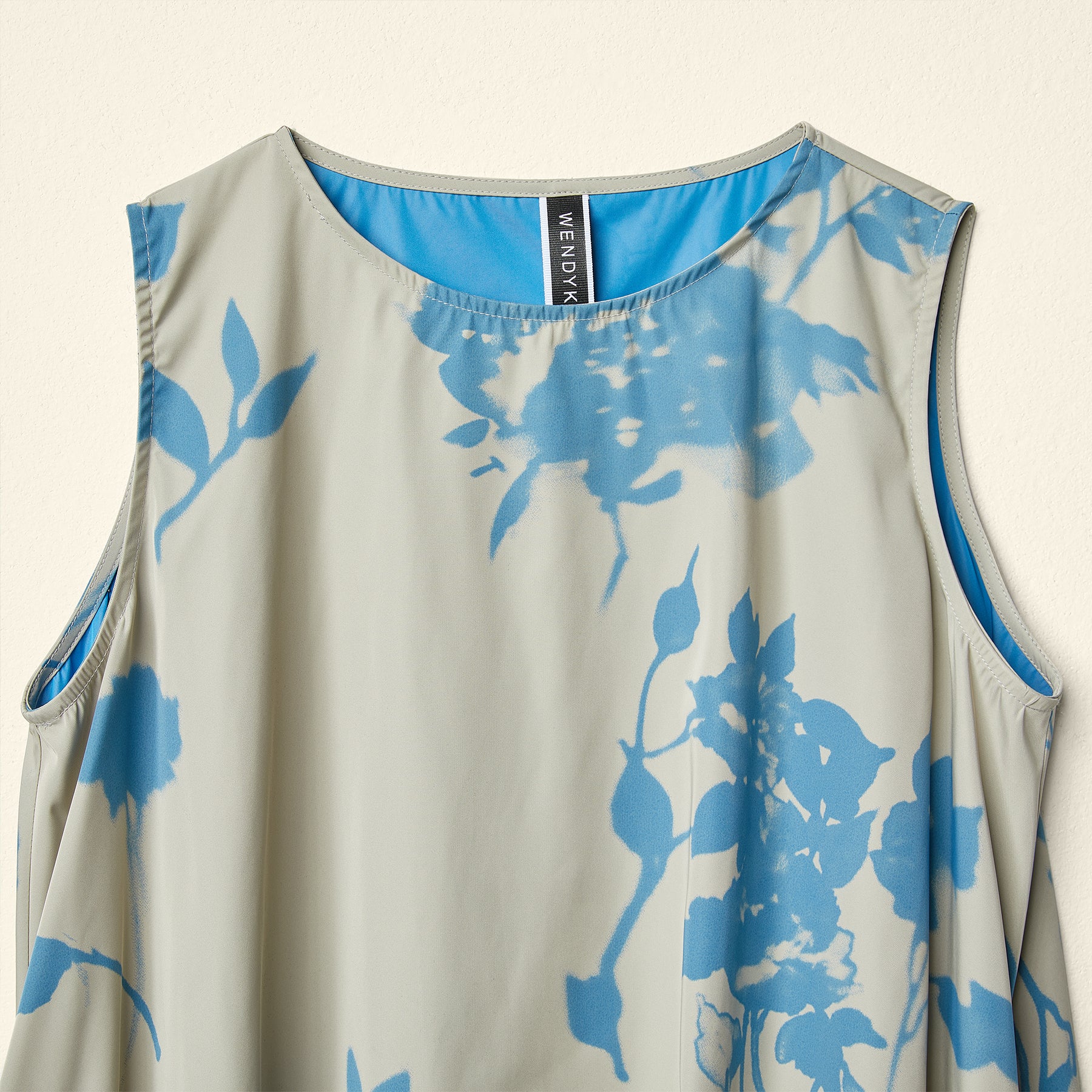 DRESS WITH FLOWERS PRINT