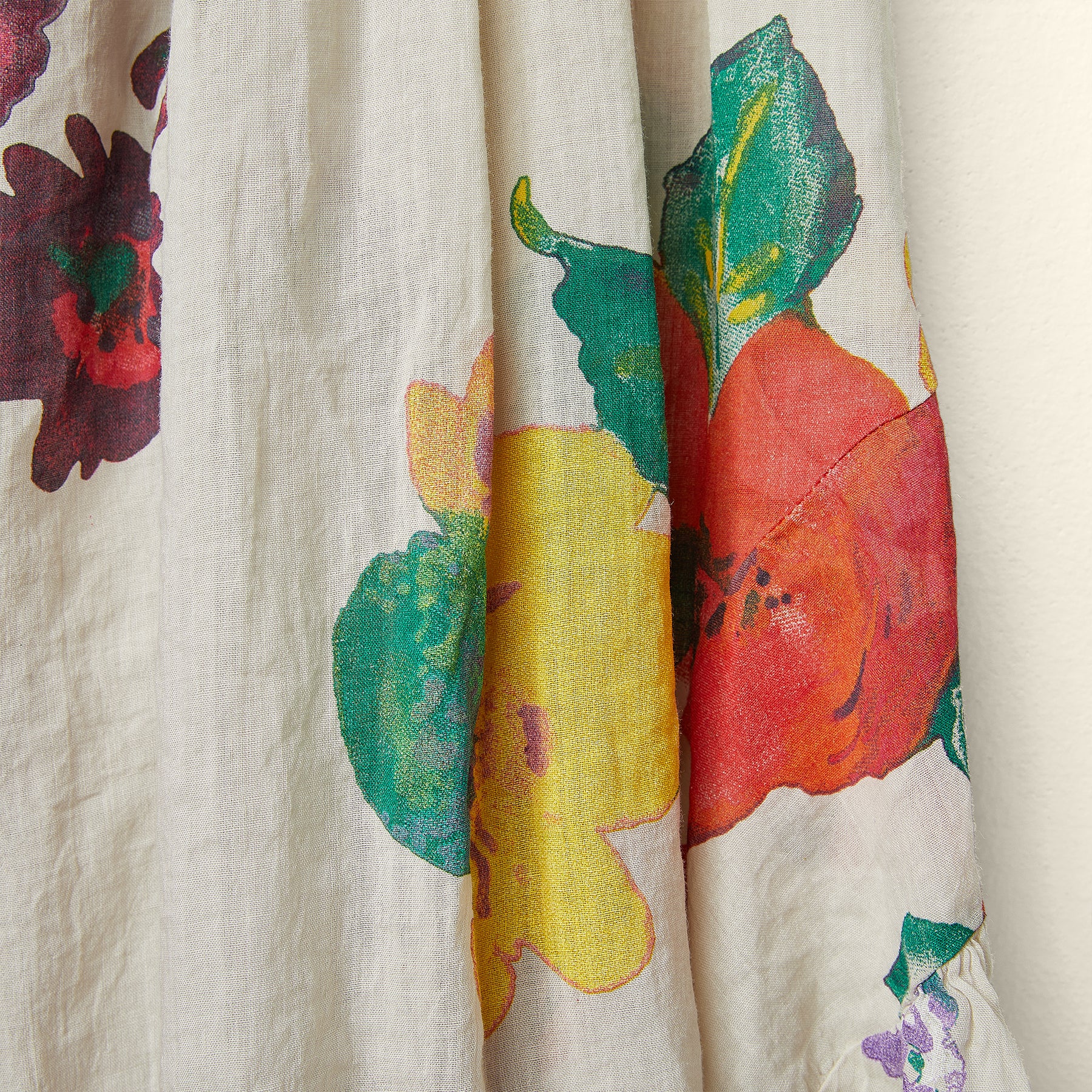 花朵苎麻面料无袖连衣裙