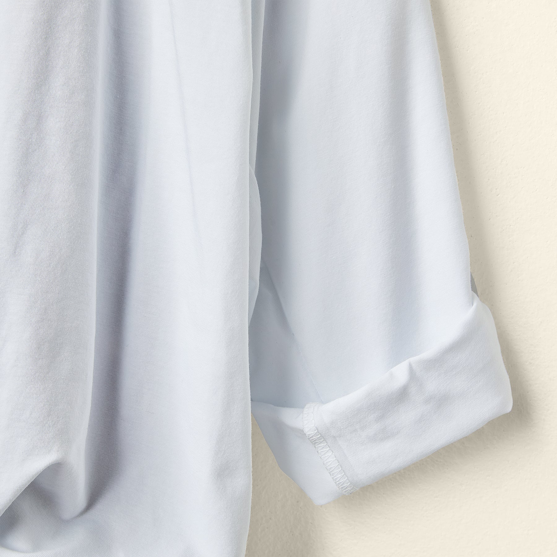 DOUBLE LAYER EFFECT T-SHIRT