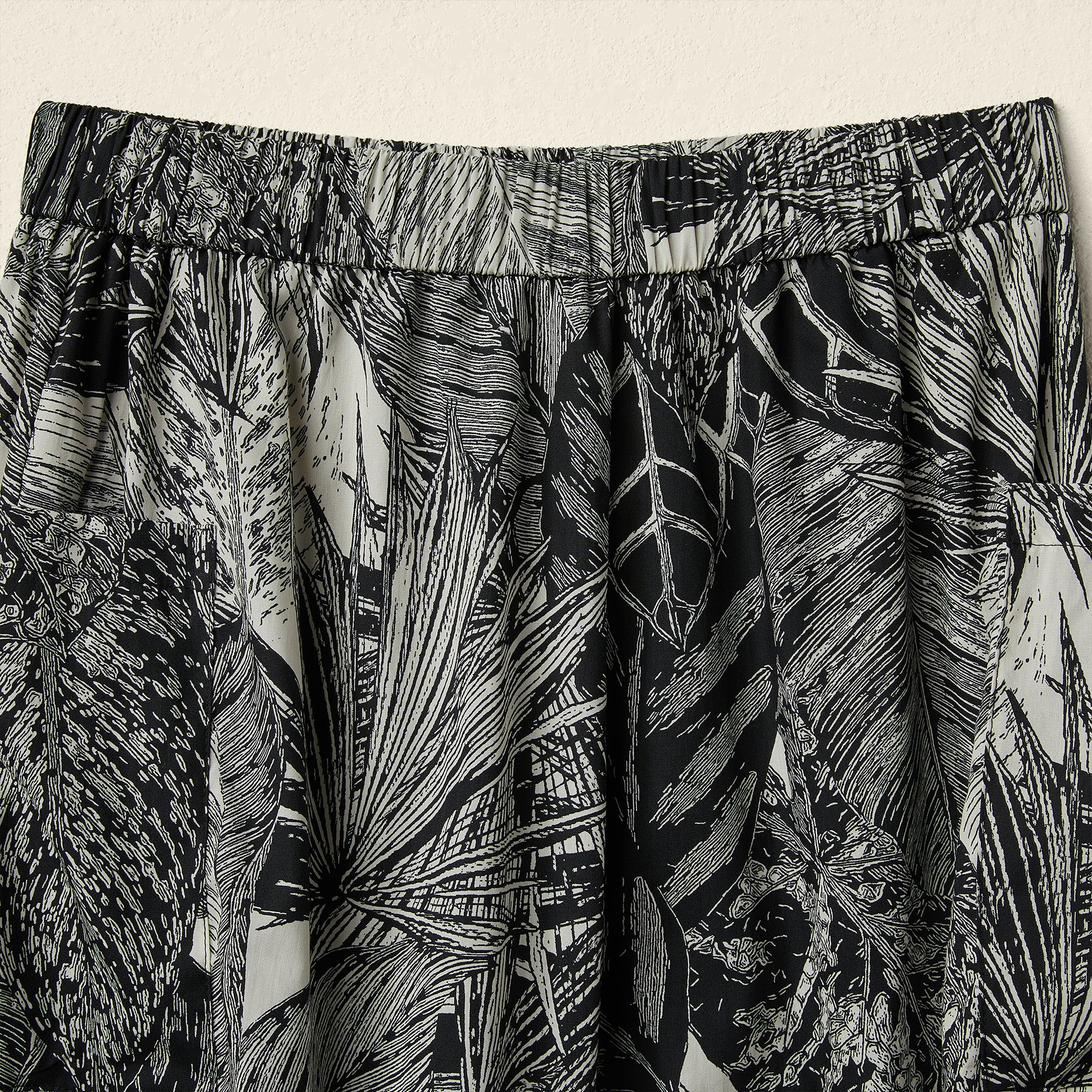 PRINTED TROUSERS WITH POCKETS