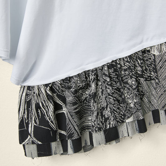 T-SHIRT WITH PATTERNED SIDE ROUCHE