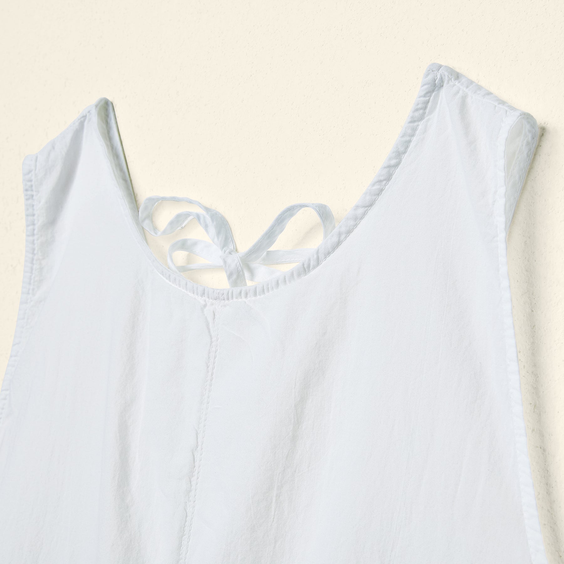 MUSLIN COTTON DRESS WITH SQUARED BACK