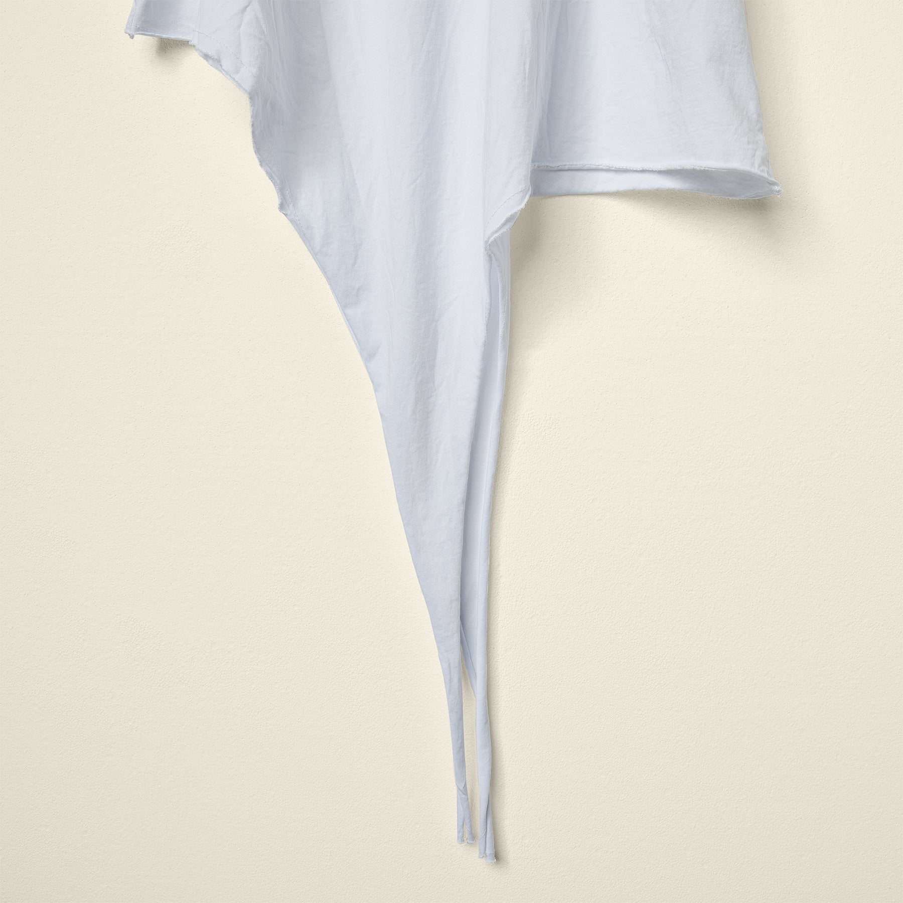 T-SHIRT WITH POINTED HEM