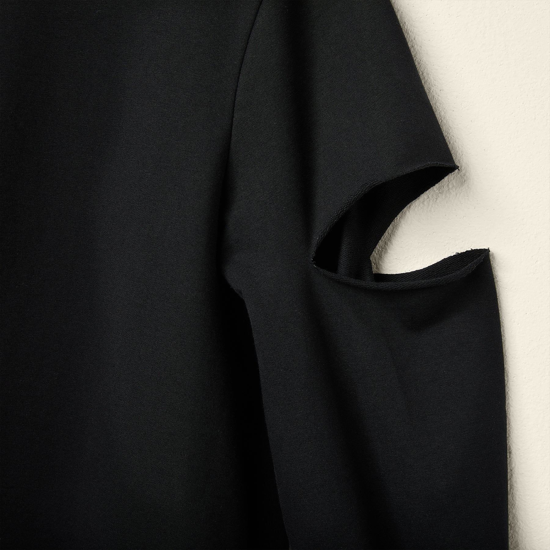 PLEATED SWEATSHIRT