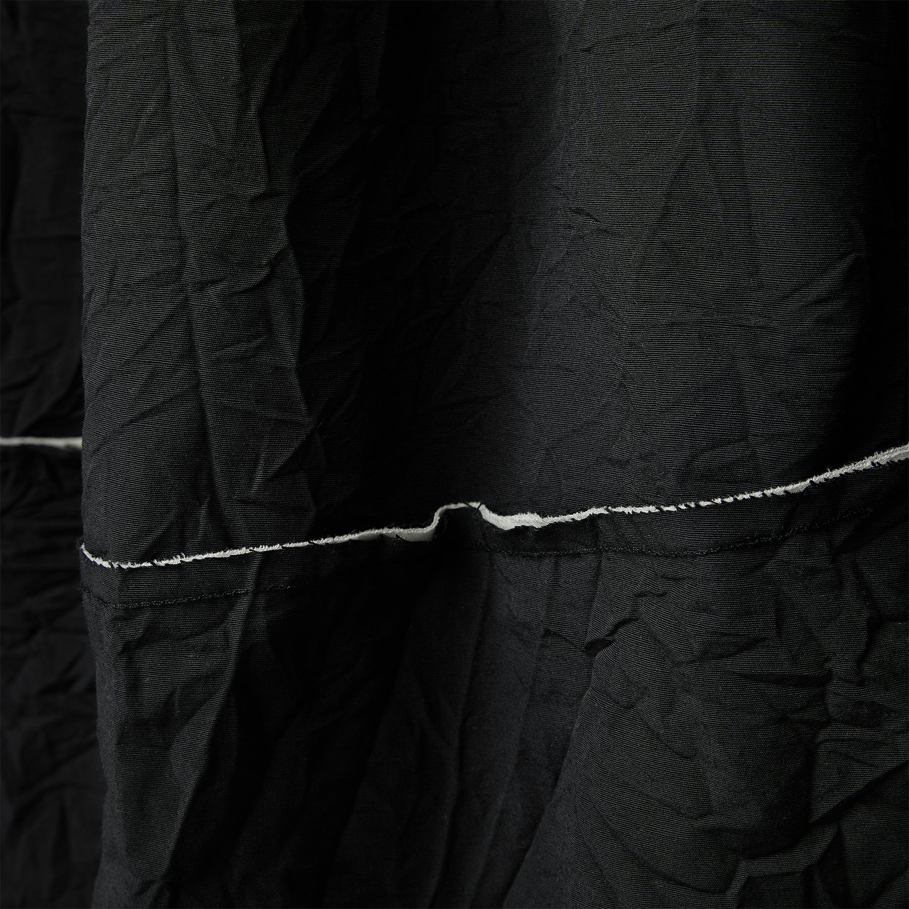 ABITO CON INTARSIO A MEZZO CERCHIO