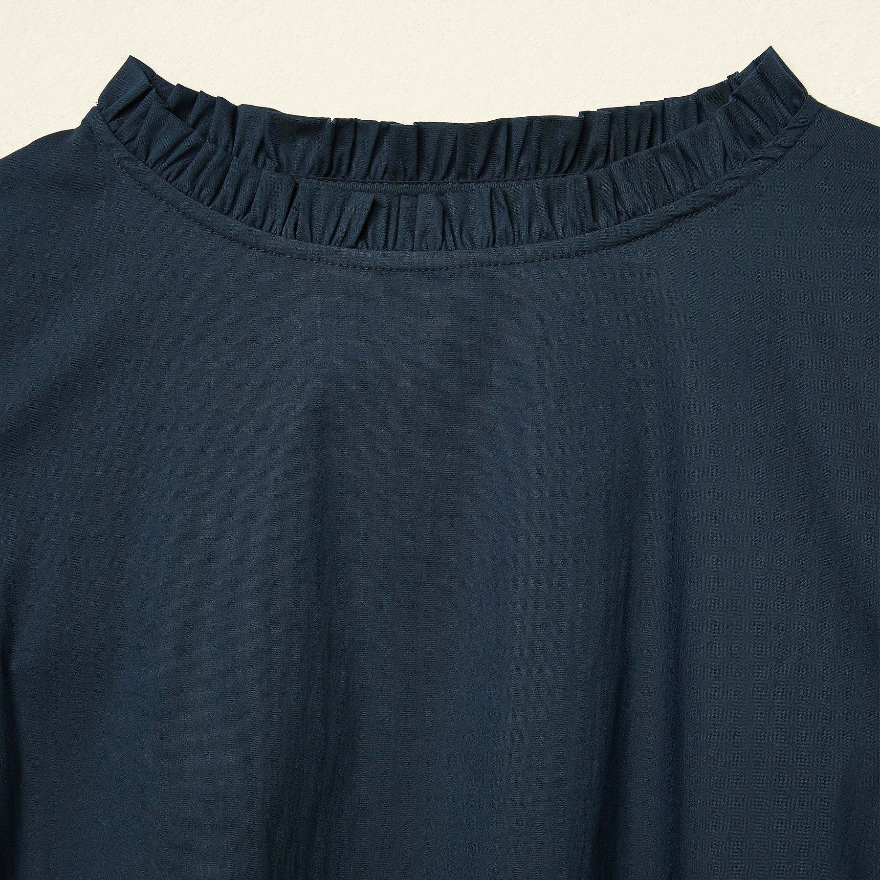 BLOUSE WITH PUFF SLEEVES