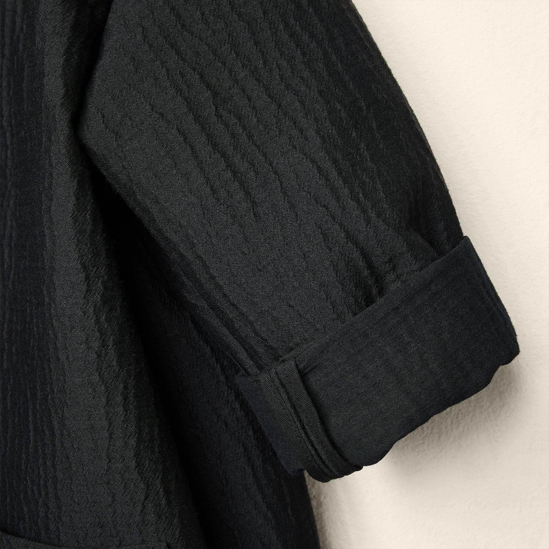 蓬松天鹅绒开衫