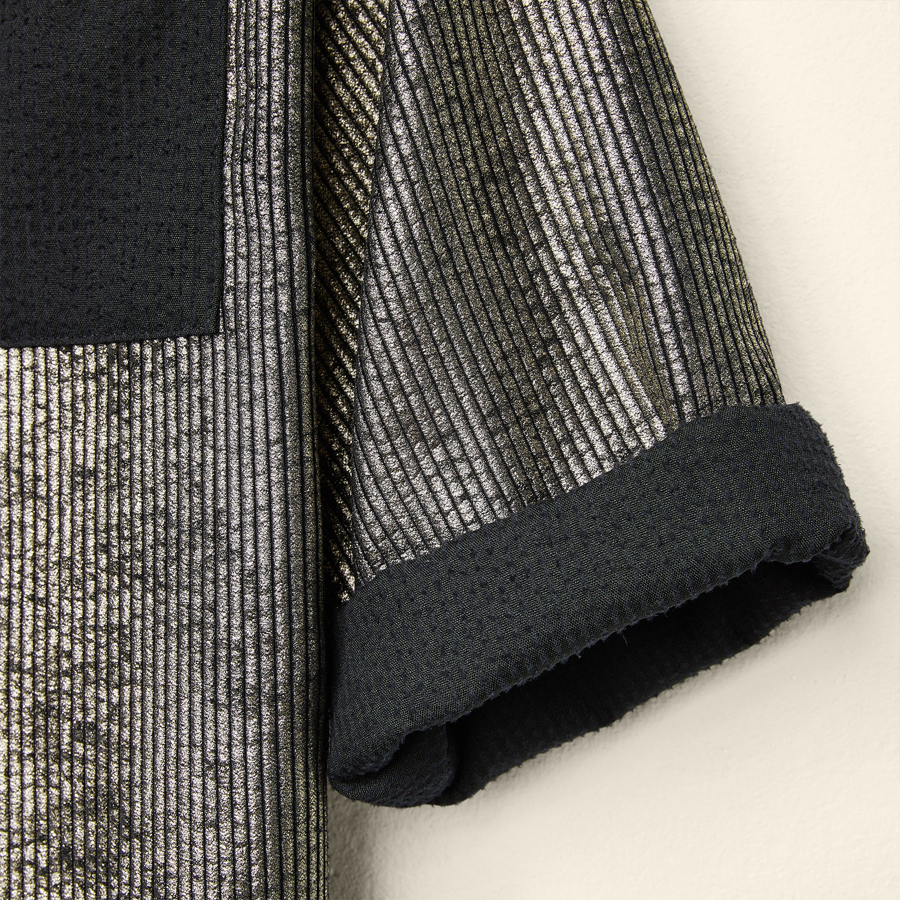 GOLDEN JACKET WTH PATCH POCKETS