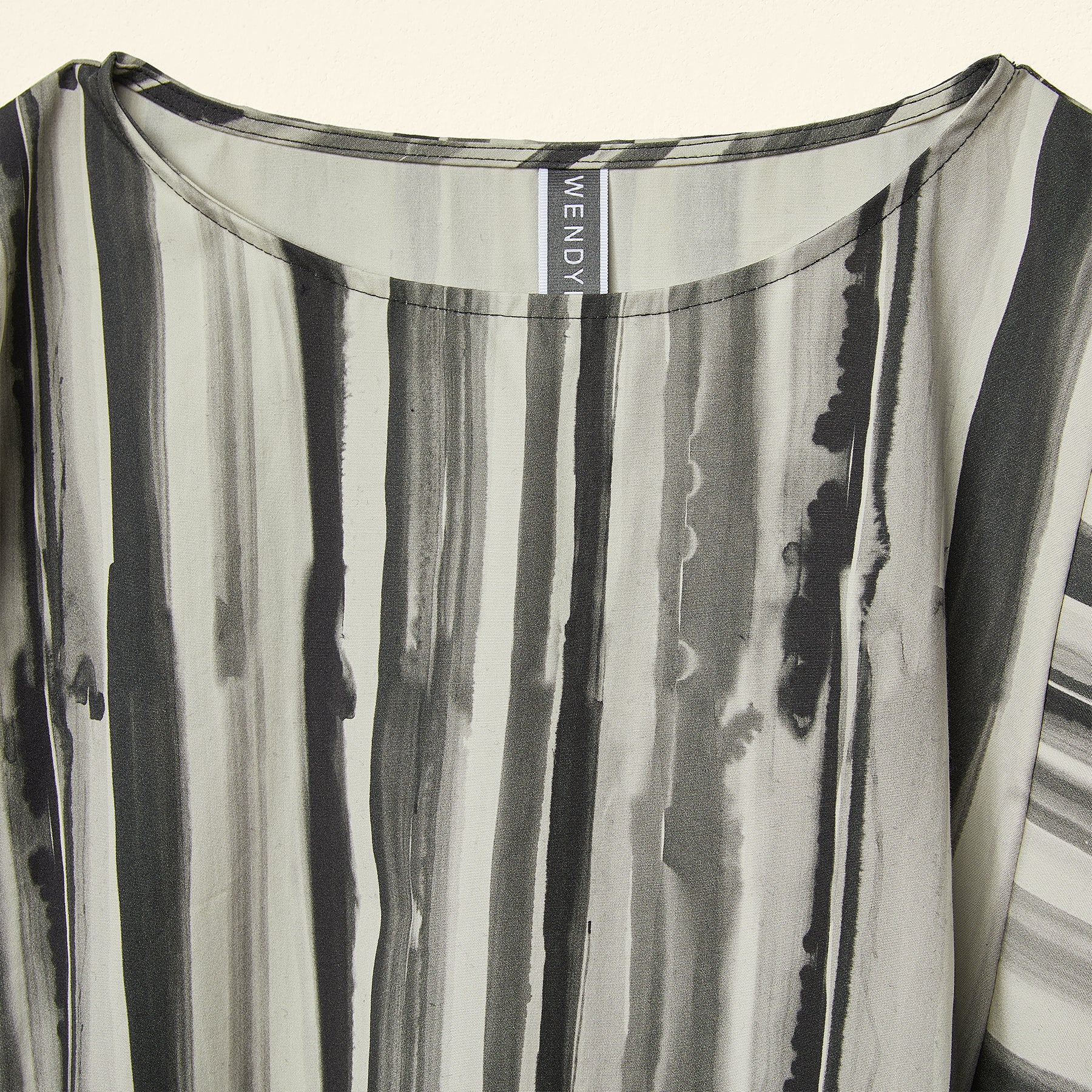 MIDI DRESS IN BRUSHSTROKE STRIPES PRINT