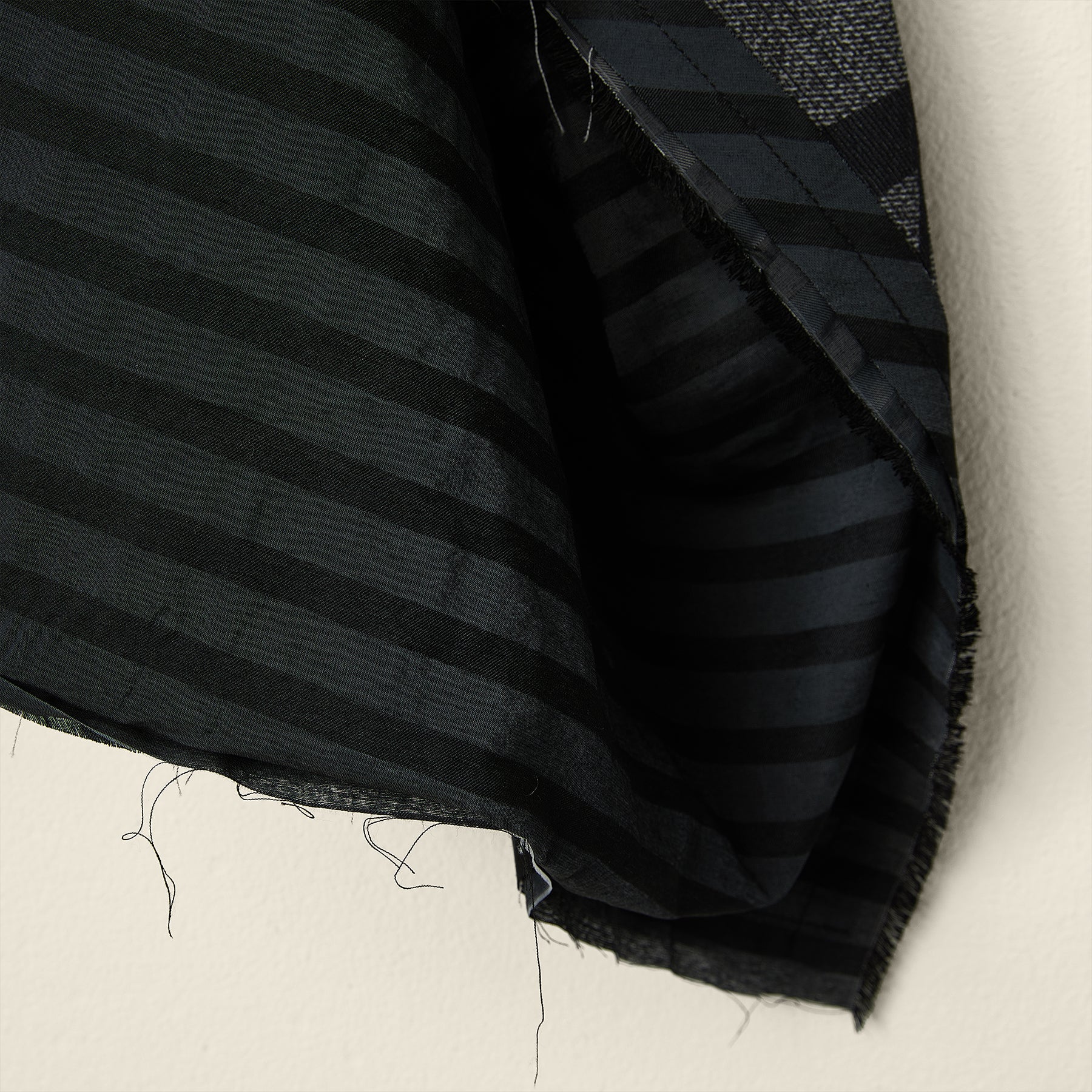 GEOMETRIC PATTERN VEST