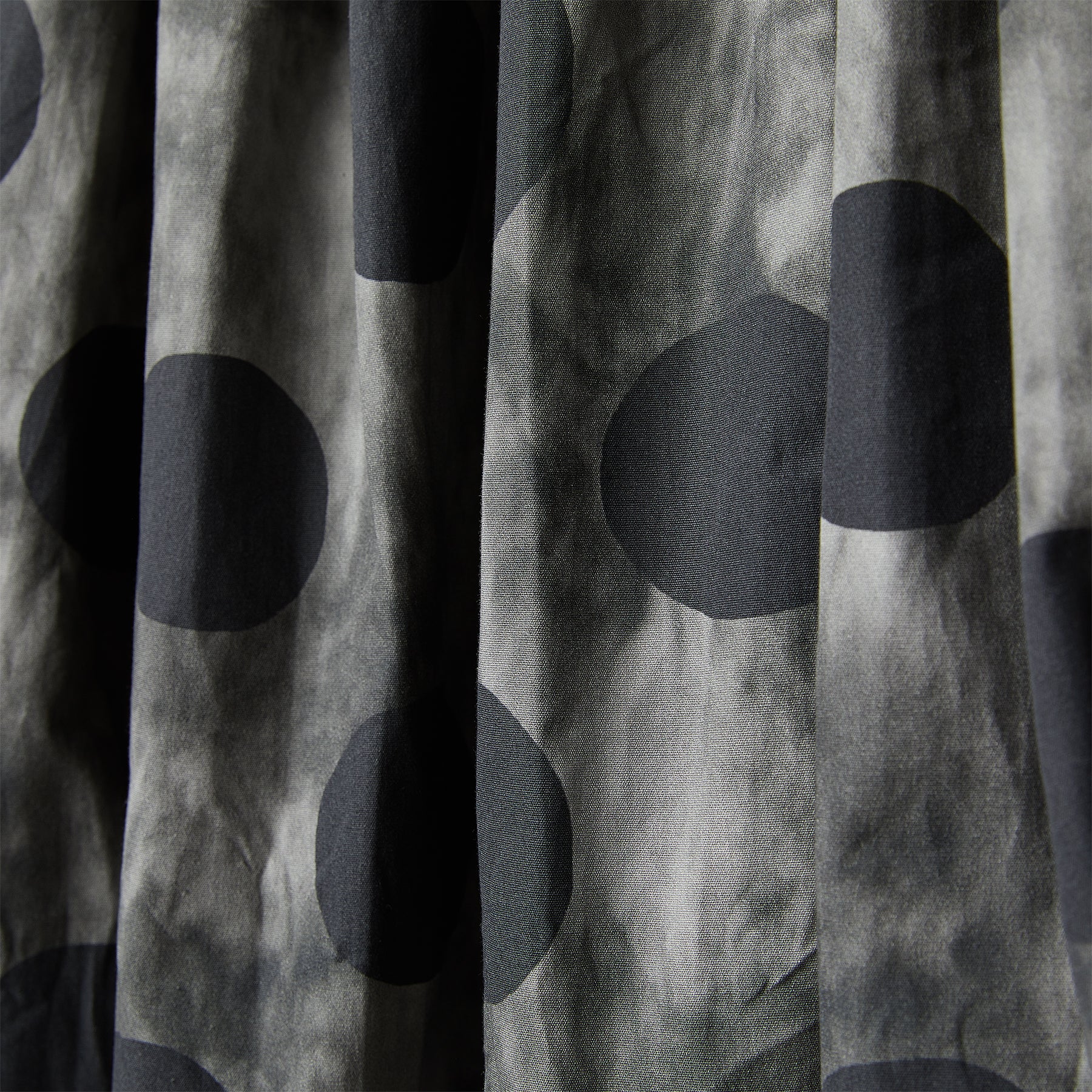 SMOKE DOTTED SKIRT