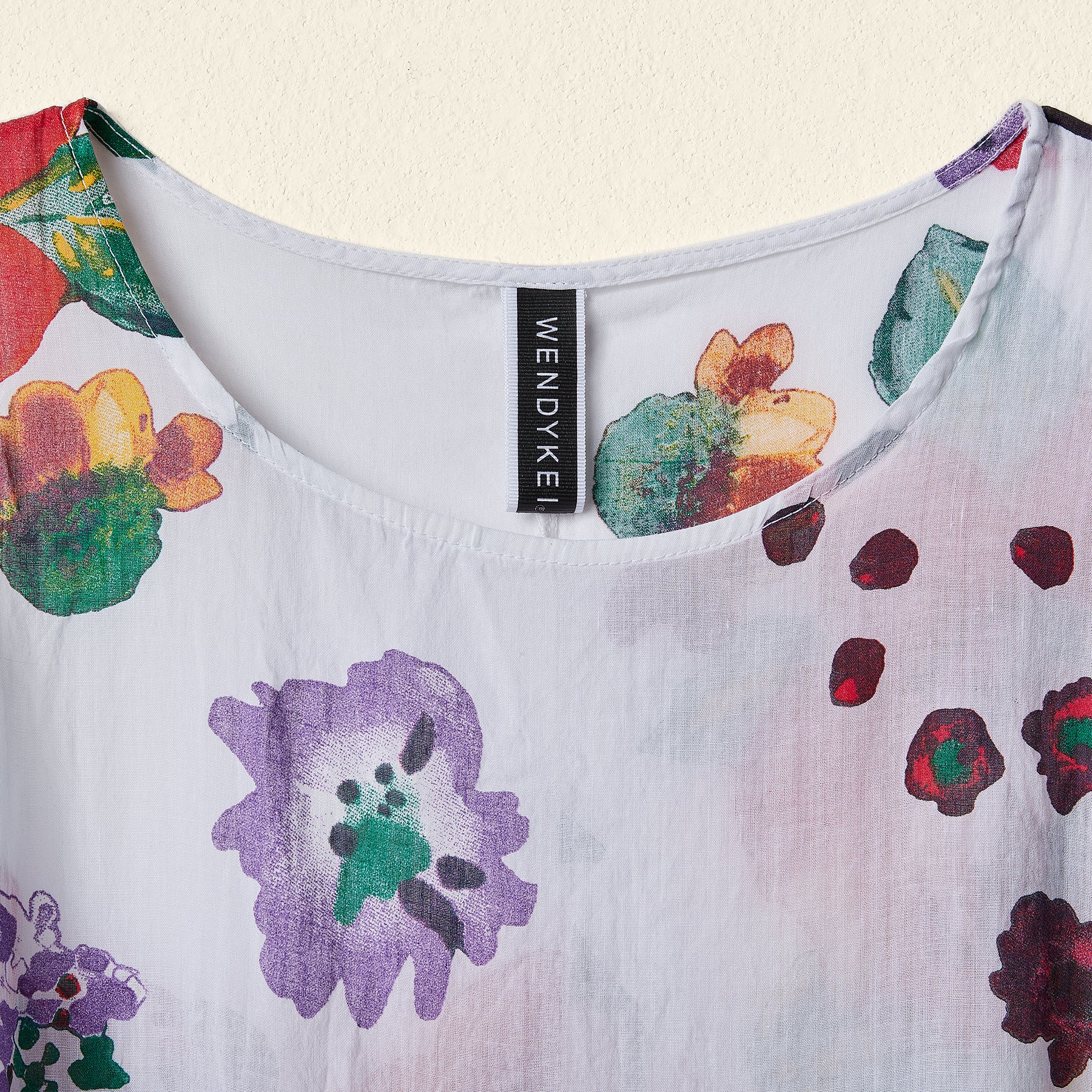 SLEEVELESS DRESS IN FLORAL RAMIE FABRIC