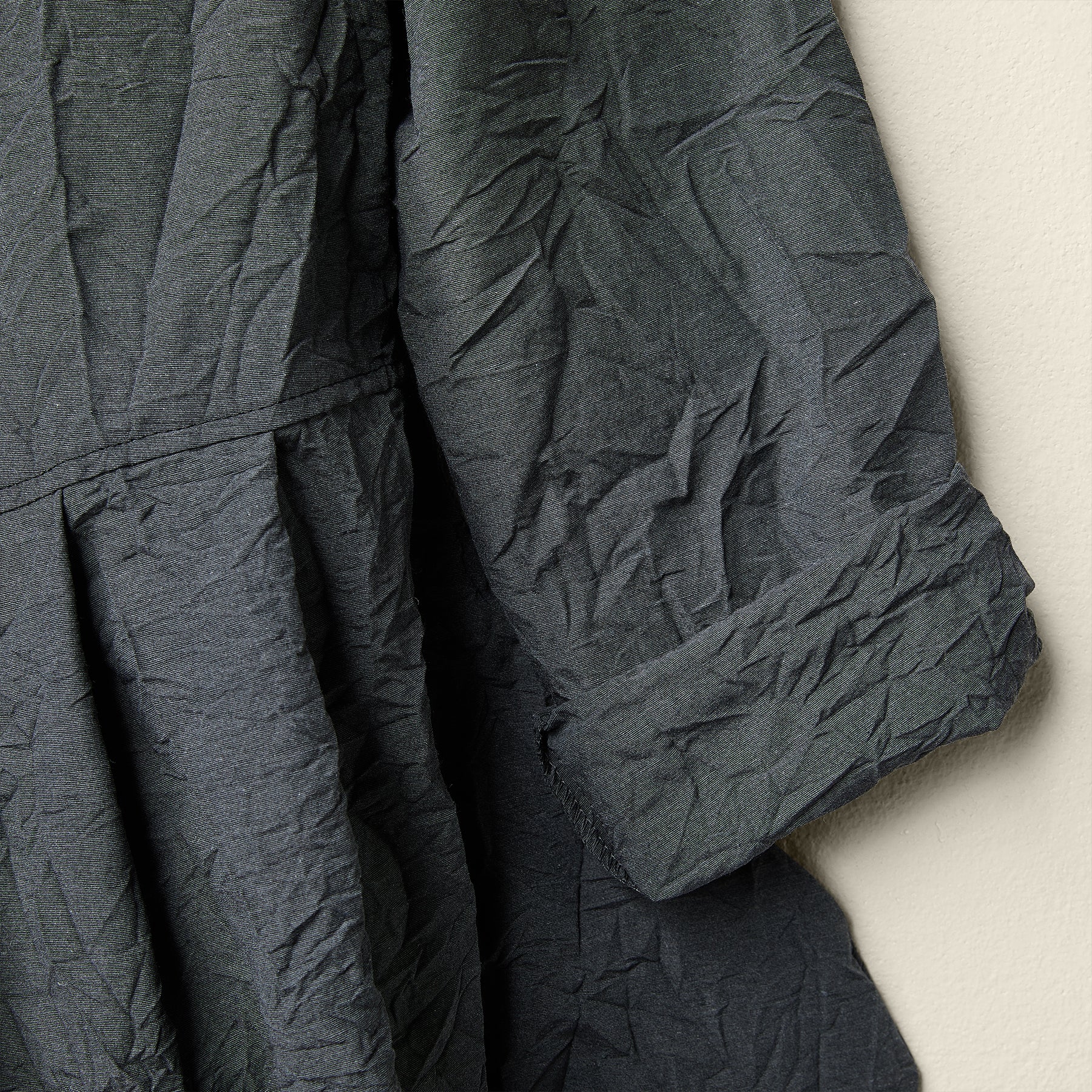 SCULPTURAL CRINKLED ZIP-UP MAXI DRESS