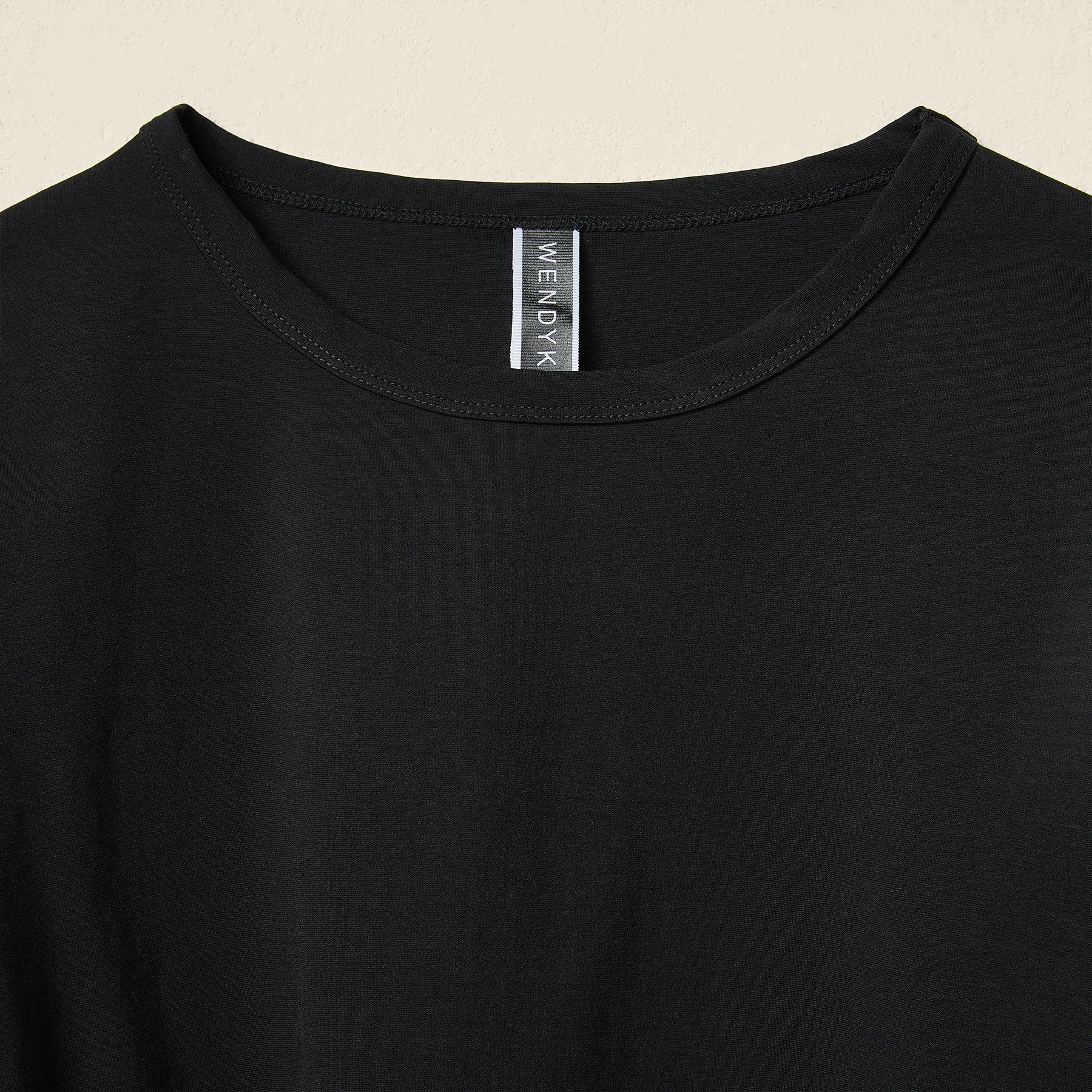 T-SHIRT DESTRUTTURATA IN PUNTO MILANO