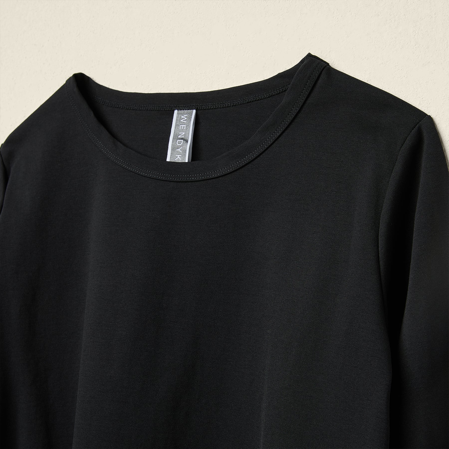 T-SHIRT DESTRUTTURATA IN PUNTO MILANO