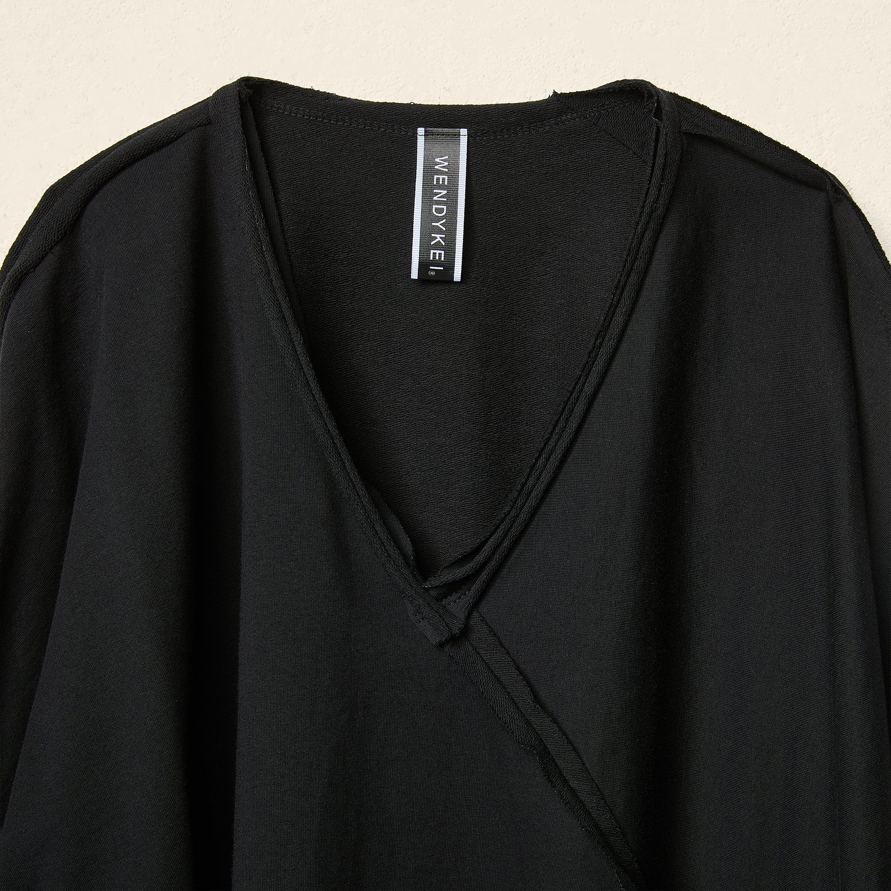 AW26 RAW EDGE SWEATSHIRT