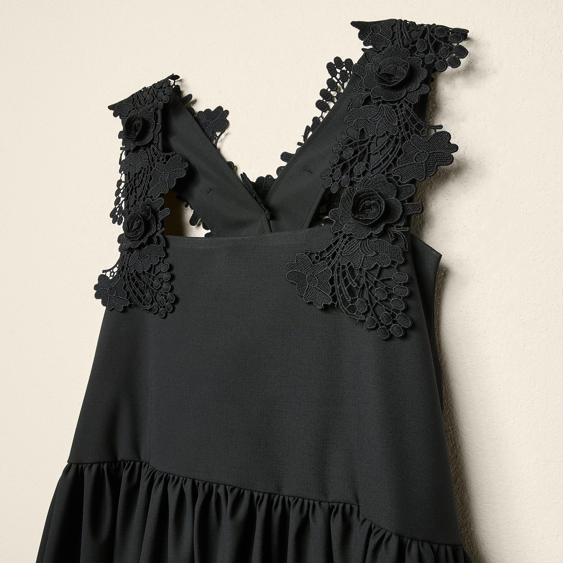 AW26 SALOPETTE WITH LACE ON THE SHOULDER