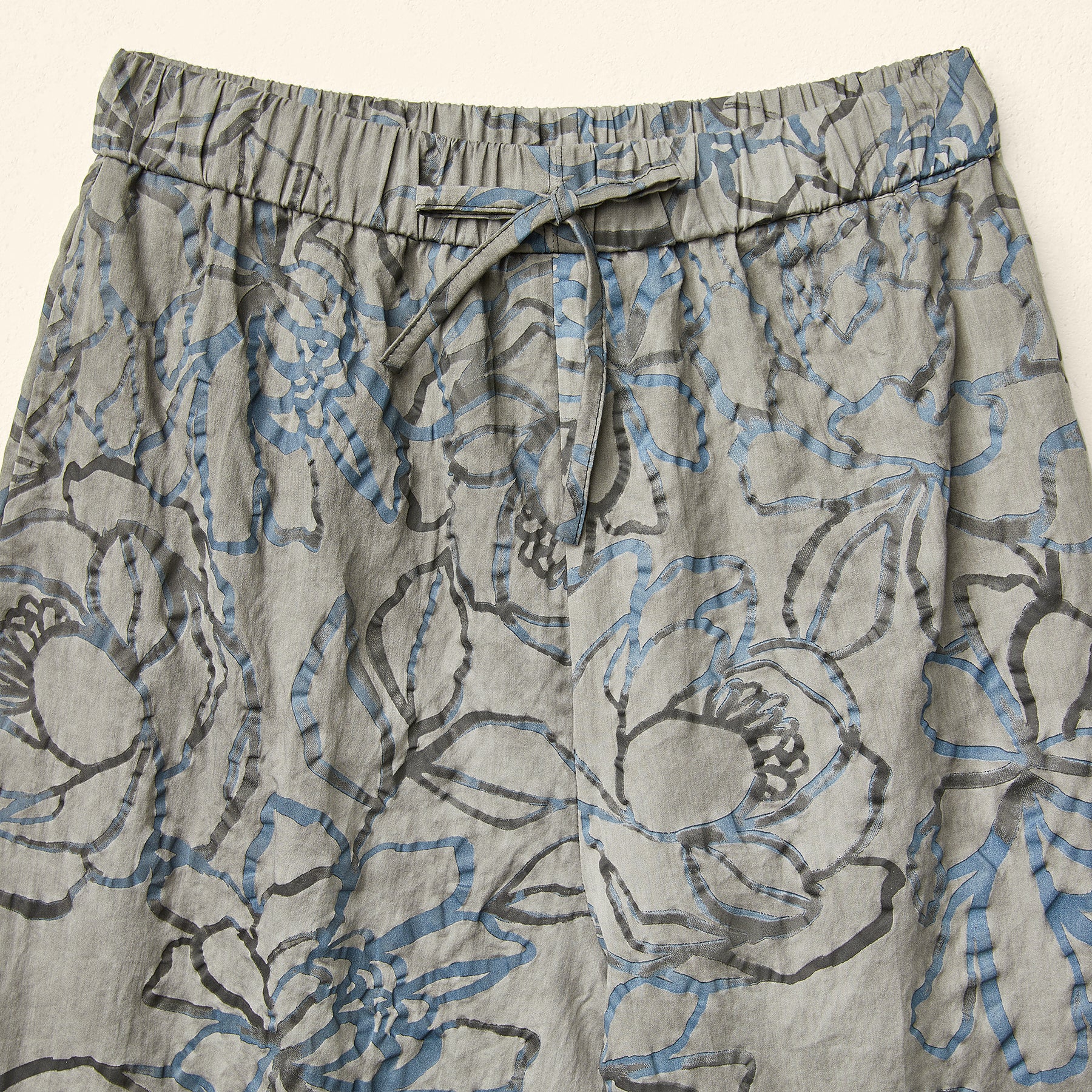 TROUSERS WITH PRINT