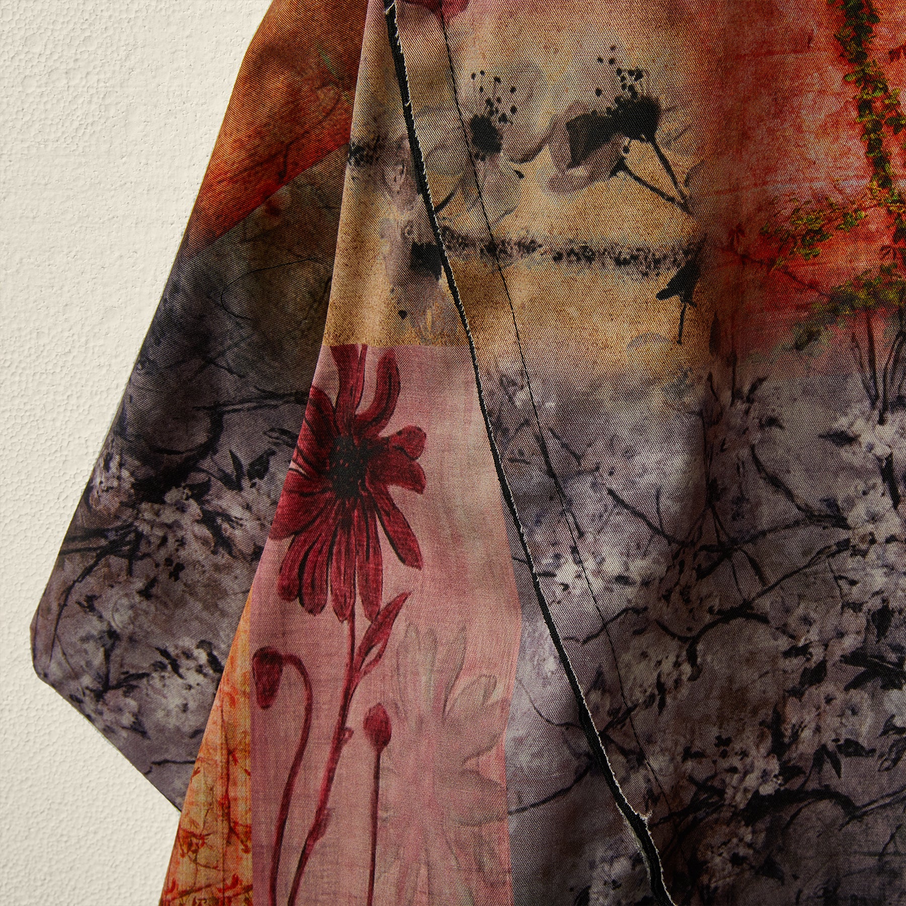 WIDE DRESS WITH FLORAL PATTERN