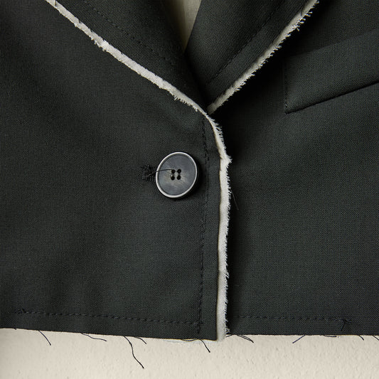 BLAZER CORTO CON INSERTI IN ECRU'