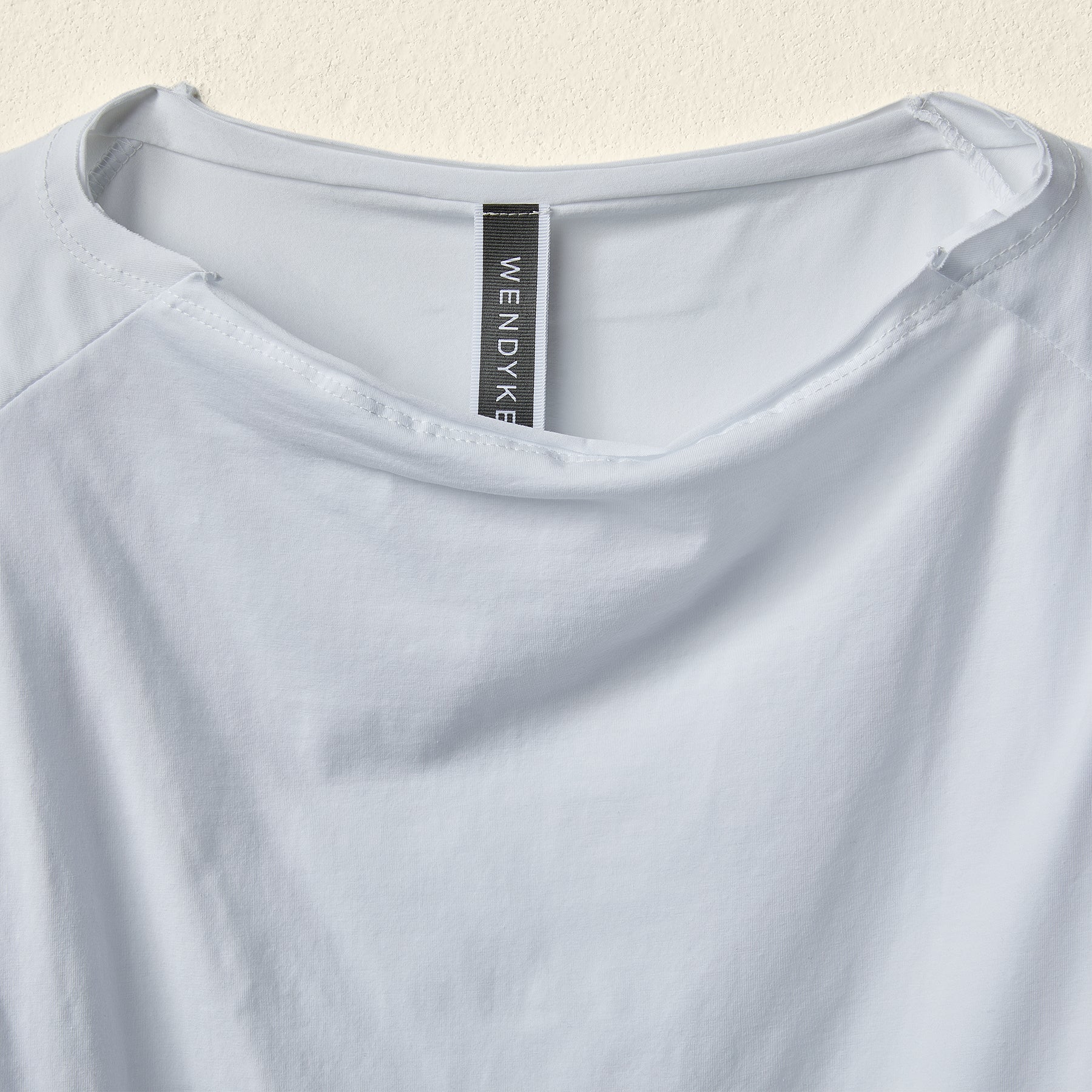 棉质平纹针织不对称 T 恤