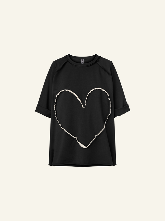 T-SHIRT WITH HEART STITCHING