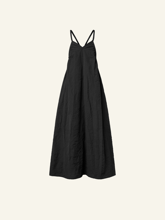 LONG DRESS WITH THIN STRAPS AND WRINKLED-EFFECT FABRIC