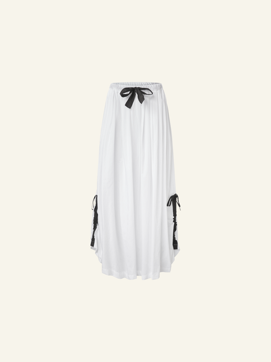 LONG SKIRT WITH CONTRAST DRAWSTRING ON THE SIDE