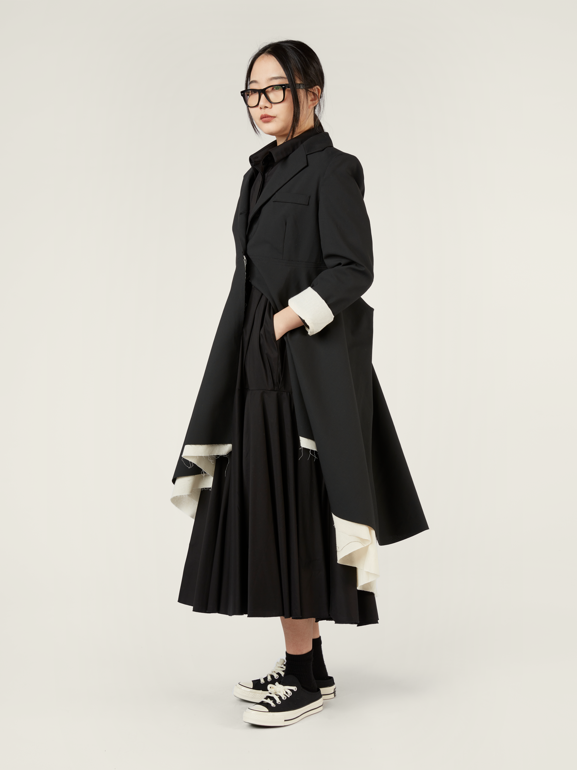 FLARED JACKET LONGER ON THE BACK