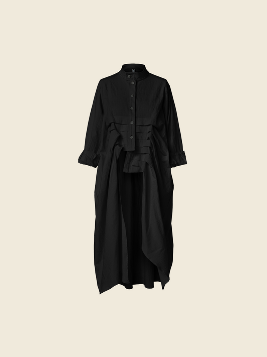PLEATED OVERCOAT