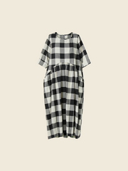 CHECKED DRESS WITH OVAL PLEAT