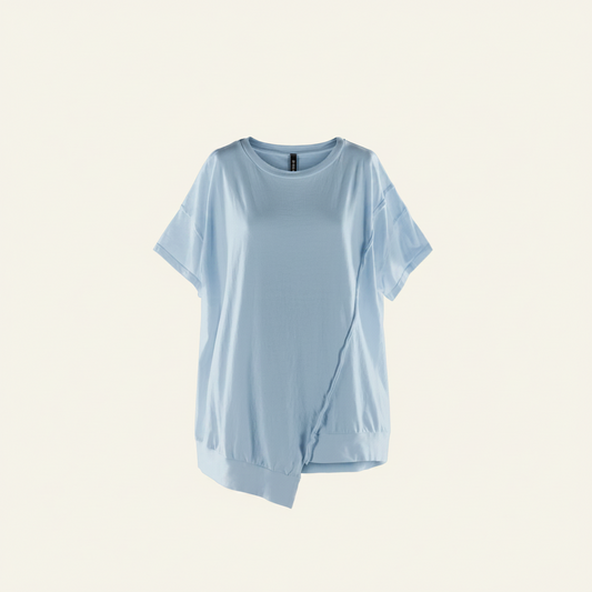 T-SHIRT WITH ASYMMETRICAL HEM
