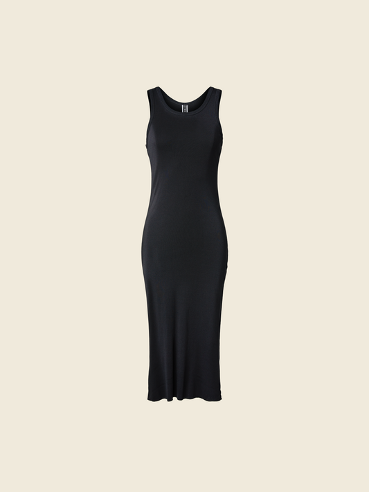 SLIM-FIT DRESS