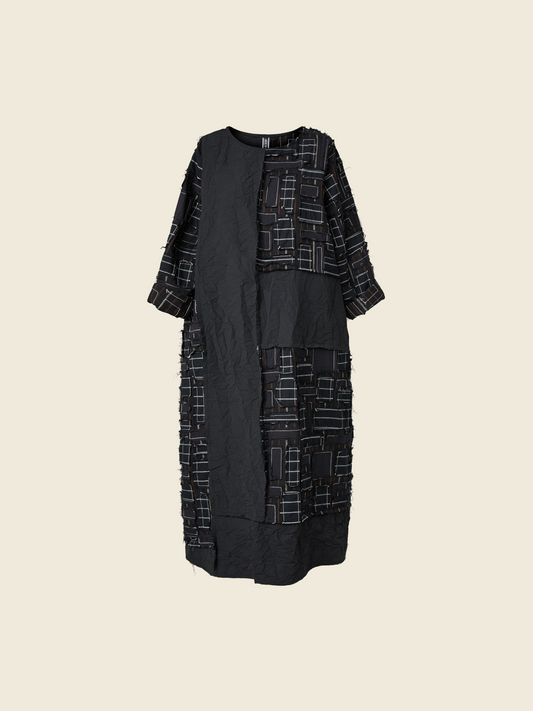 2 FABRIC PATCH DRESS