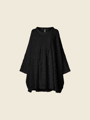 EMBOSSED WIDE BLOUSE