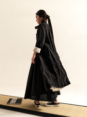 OVERCOAT IN WRINKLED EFFECT FABRIC WITH KOREAN COLLAR