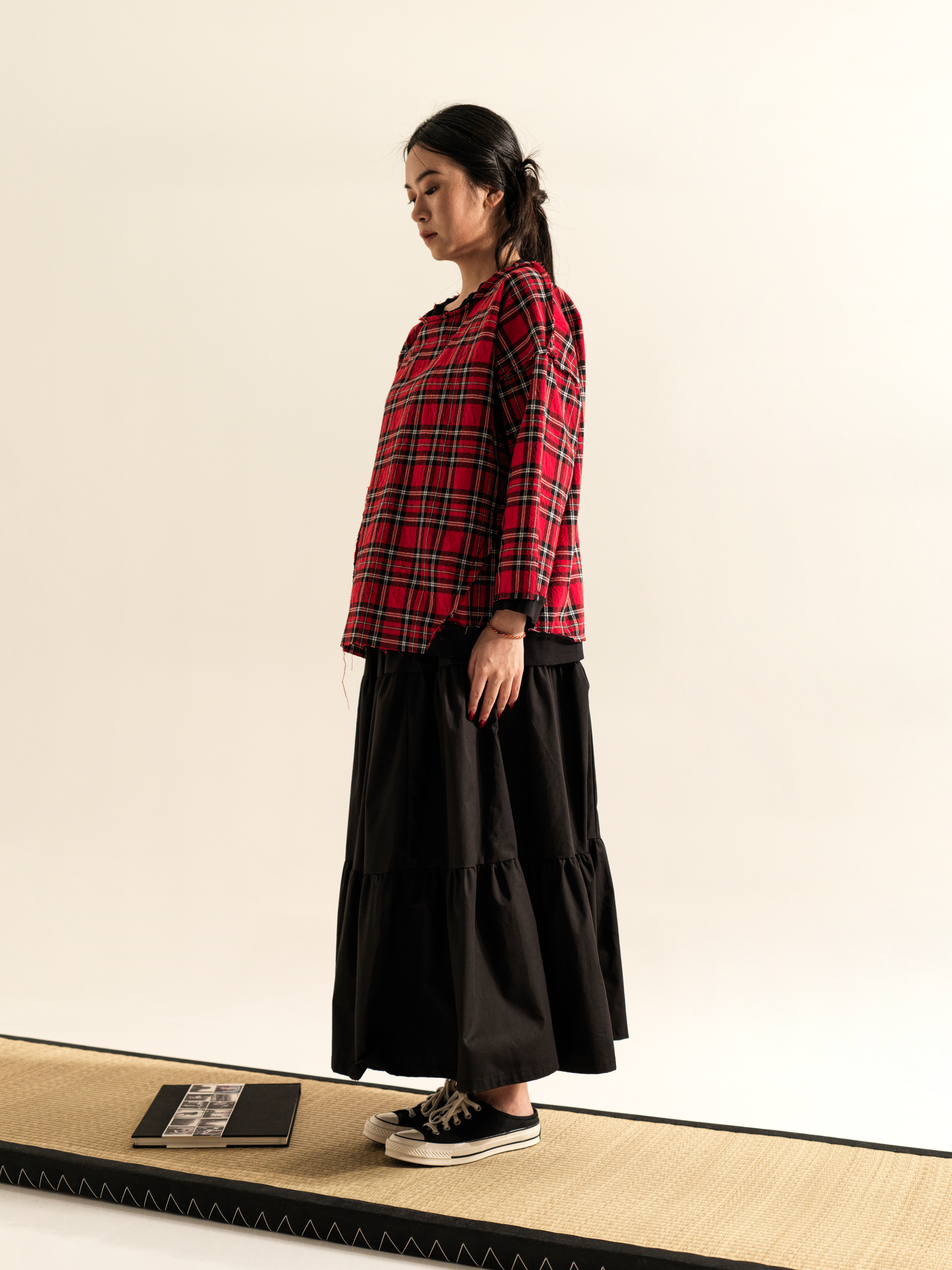 LARGE T-SHIRT IN RED SCOTTISH TARTAN