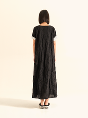 DRESS WITH DIAGONAL BUTTONING IN WRINKLED EFFECT FABRIC